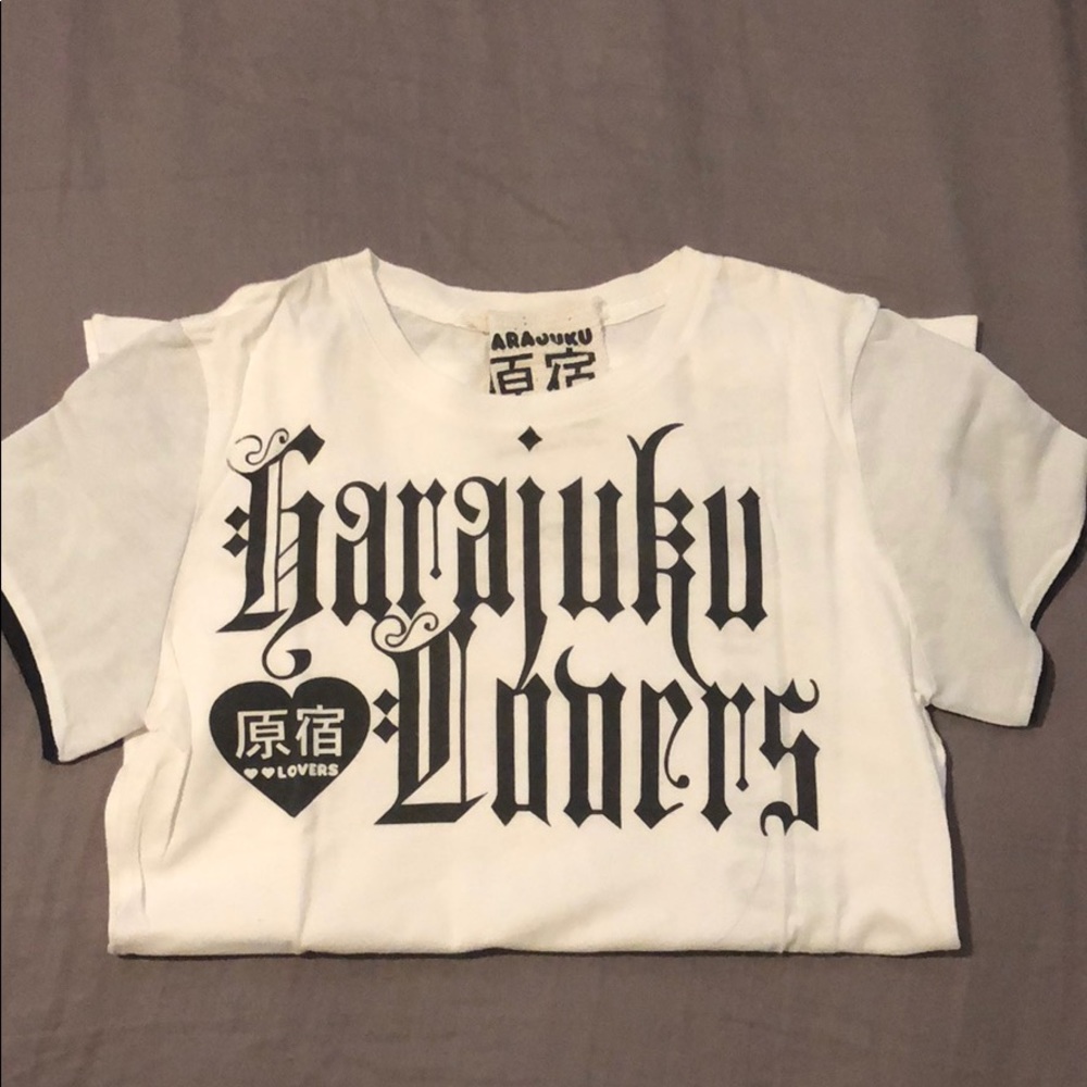Harajuku Lovers women's baby-tee size small